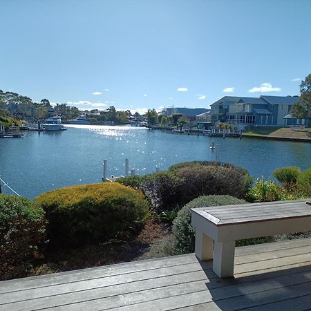 The View - Captains Cove Waterfront Resort Paynesville Eksteriør billede