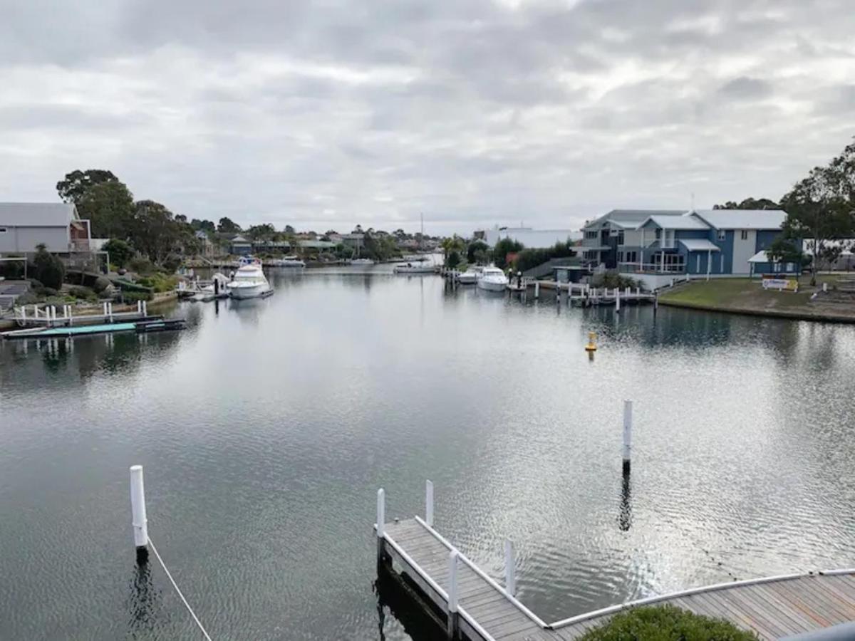 The View - Captains Cove Waterfront Resort Paynesville Eksteriør billede