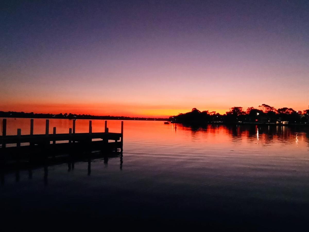 The View - Captains Cove Waterfront Resort Paynesville Eksteriør billede