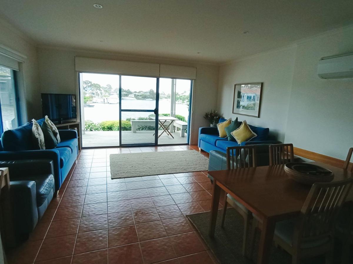 The View - Captains Cove Waterfront Resort Paynesville Eksteriør billede